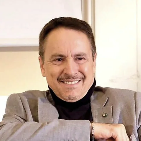 Ritratto di Luca Antonini